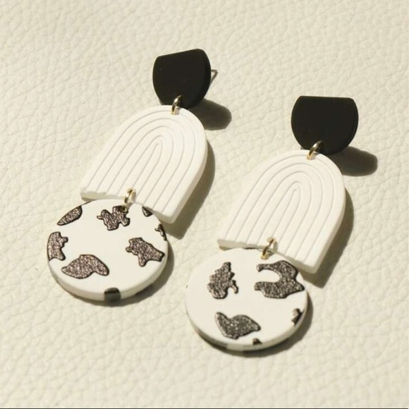 Geometric Cute Black & White Drop Earrings - Picture 3 of 5